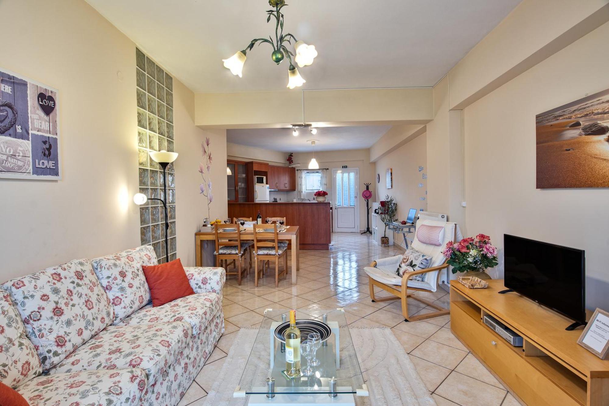 House Of Velenia - 2 Bedroom Apartment Near Old Town, Airport And Bus Station Corfu  外观 照片